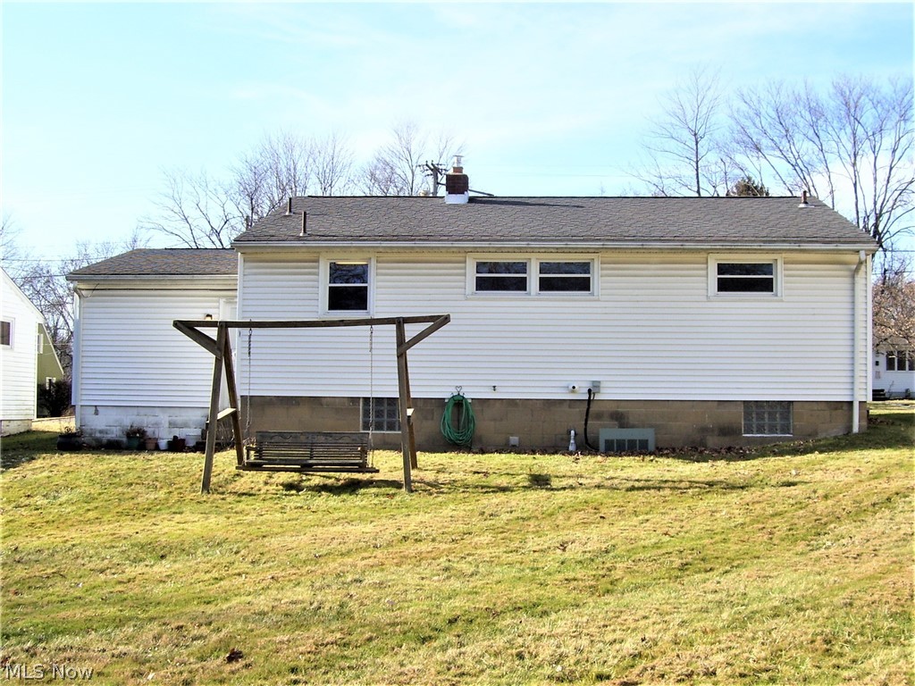 56 South Hickin Street Rittman, OH 44270 - Photo 2 of 25