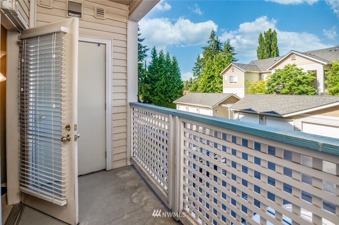 23908 Bothell Everett Highway, Unit A103 Bothell, WA 98021 - Photo 17 of 20 a view of a balcony