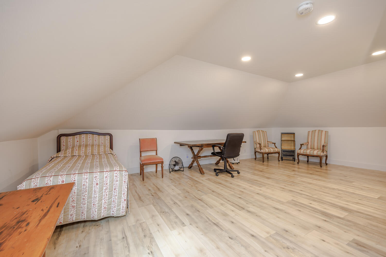 41 Main Street Mount Desert, ME 04675 - Photo 43 of 52 44-74-Bed 4 & Office