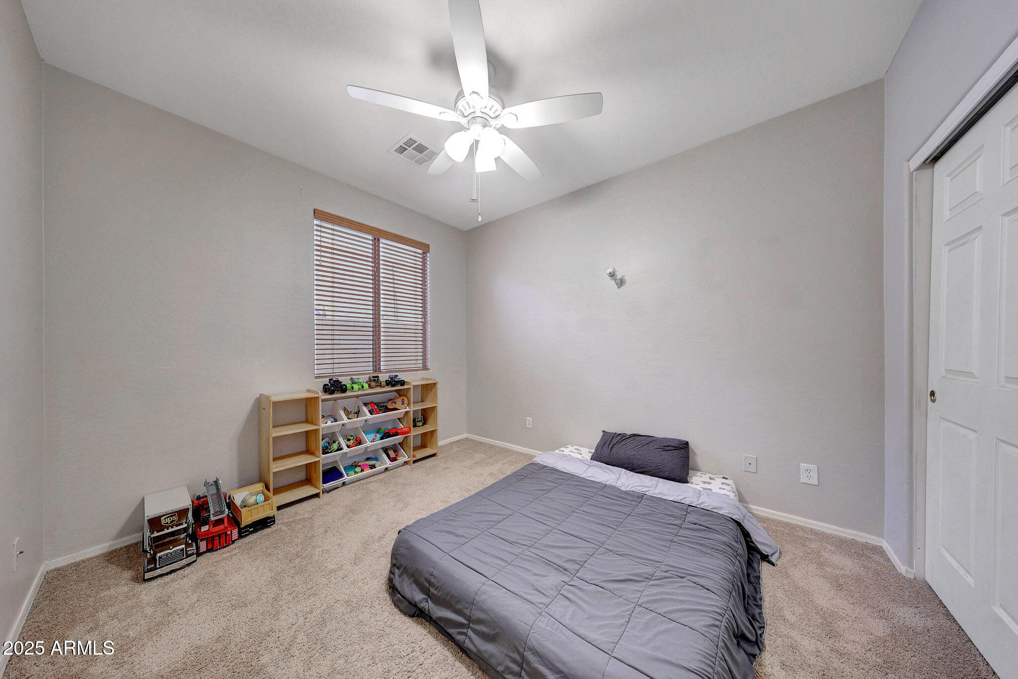 2630 West Florentine Road Phoenix, AZ 85086 - Photo 10 of 16 Secondary Bedroom
