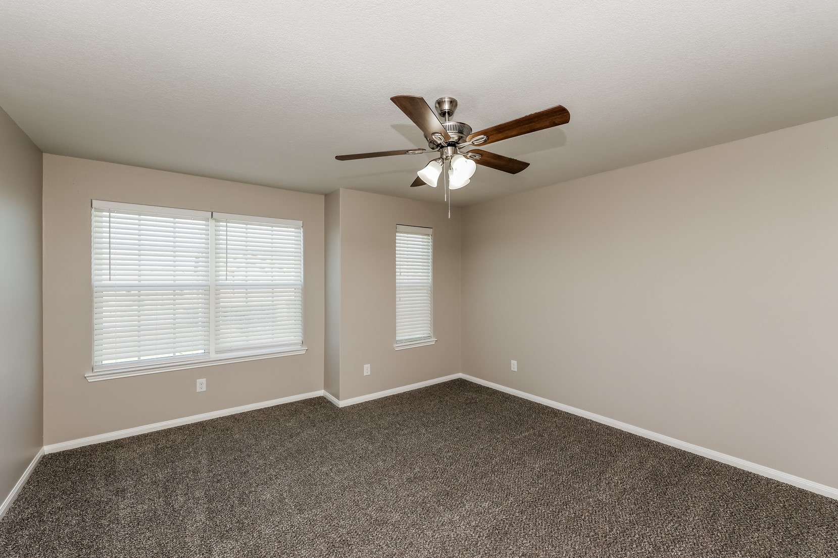 5914 Golden Cove Road Cove, TX 77523 - Photo 12 of 15