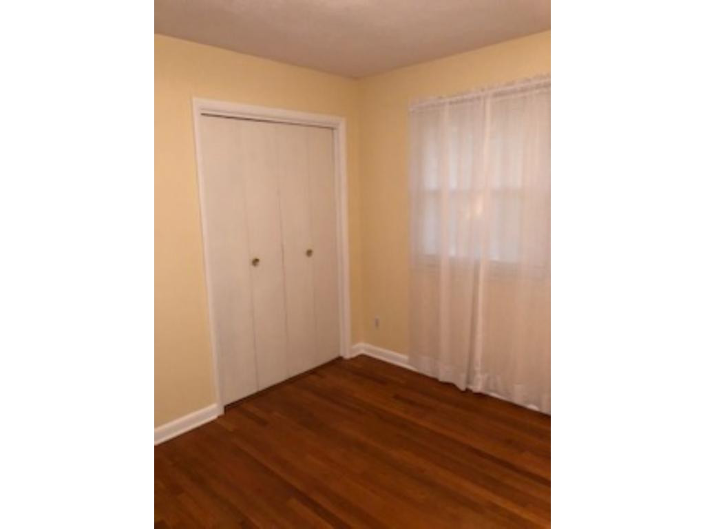 216 Milden Hall Road Bristol, TN 37620 - Photo 11 of 25 Photo 11