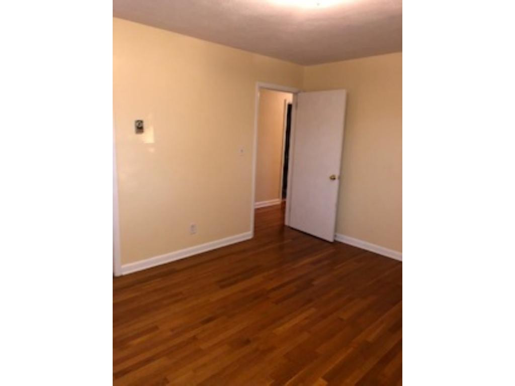 216 Milden Hall Road Bristol, TN 37620 - Photo 13 of 25 Photo 13
