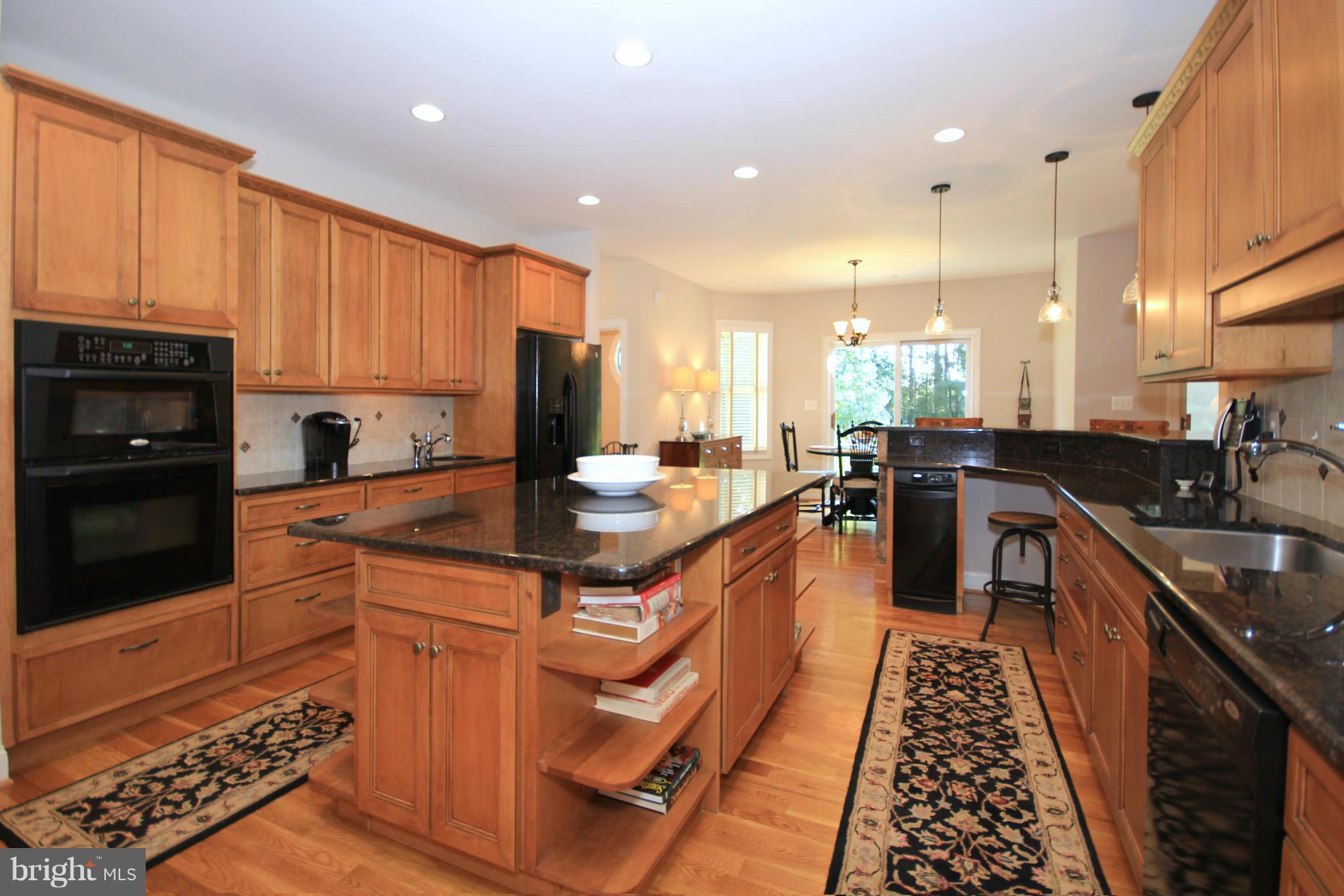 16333 Hamilton Station Road Waterford, VA 20197 - Photo 7 of 30 Kitchen