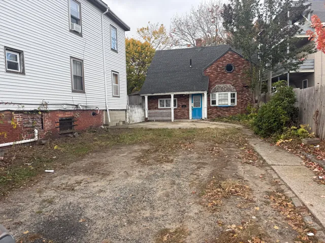 $585,000 | 187 Congress Street, Portland, ME 04101