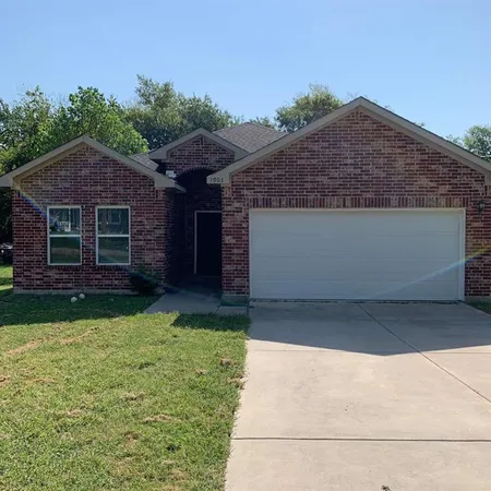 $2,095 | 2417 Norway Drive, Garland, TX 75040