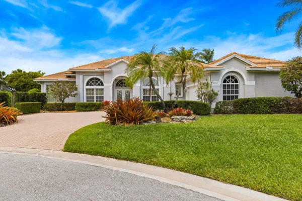 $935,000 | 2243 Southwest Bradford Place, Palm City, FL 34990