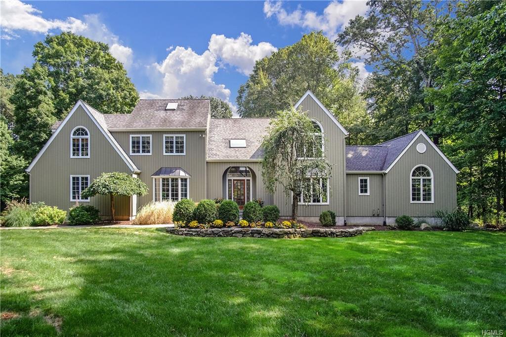 11 Elizabeth Court, Katonah, NY 10536 Compass