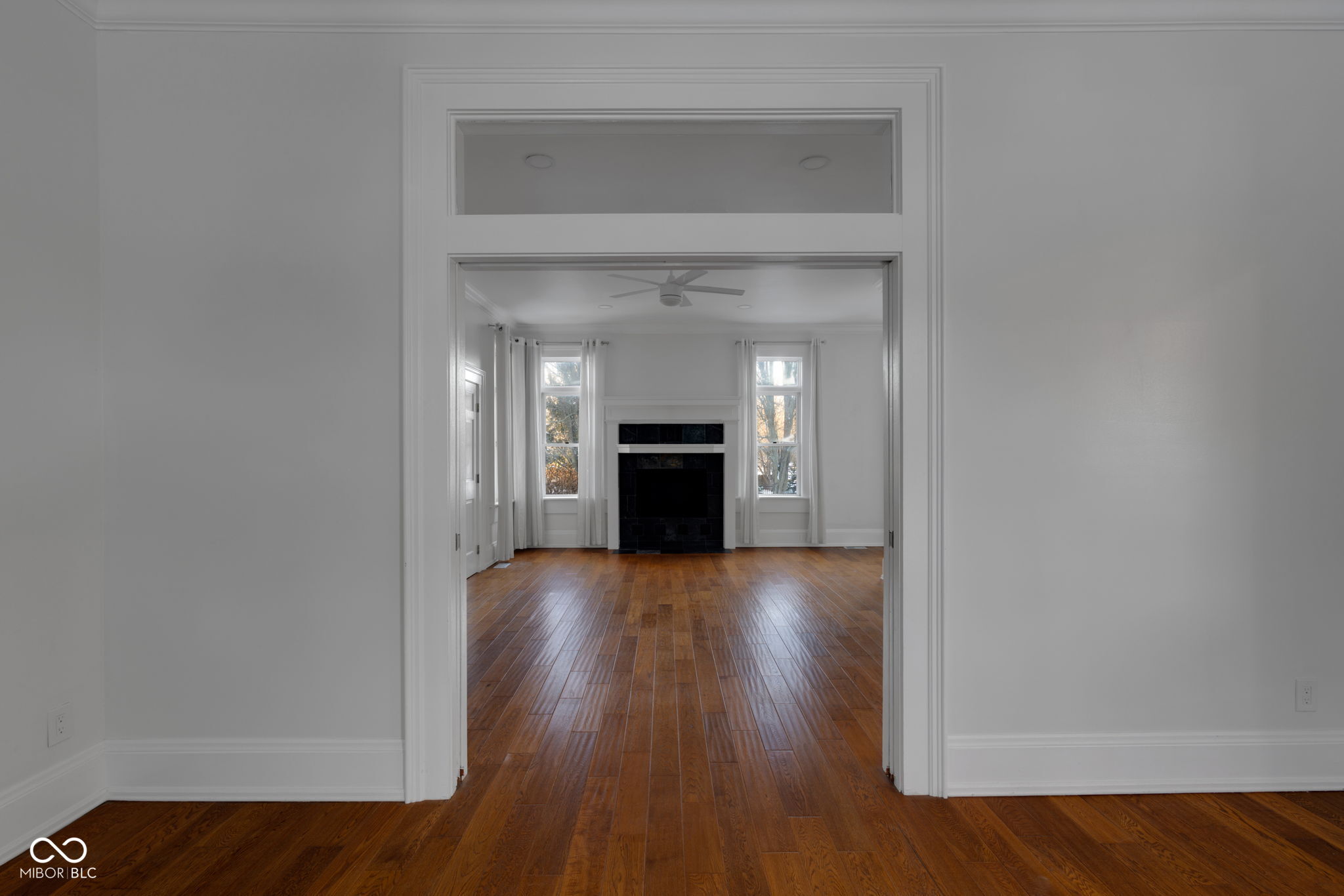 11178 Ditch Road Carmel, IN 46032 - Photo 17 of 97