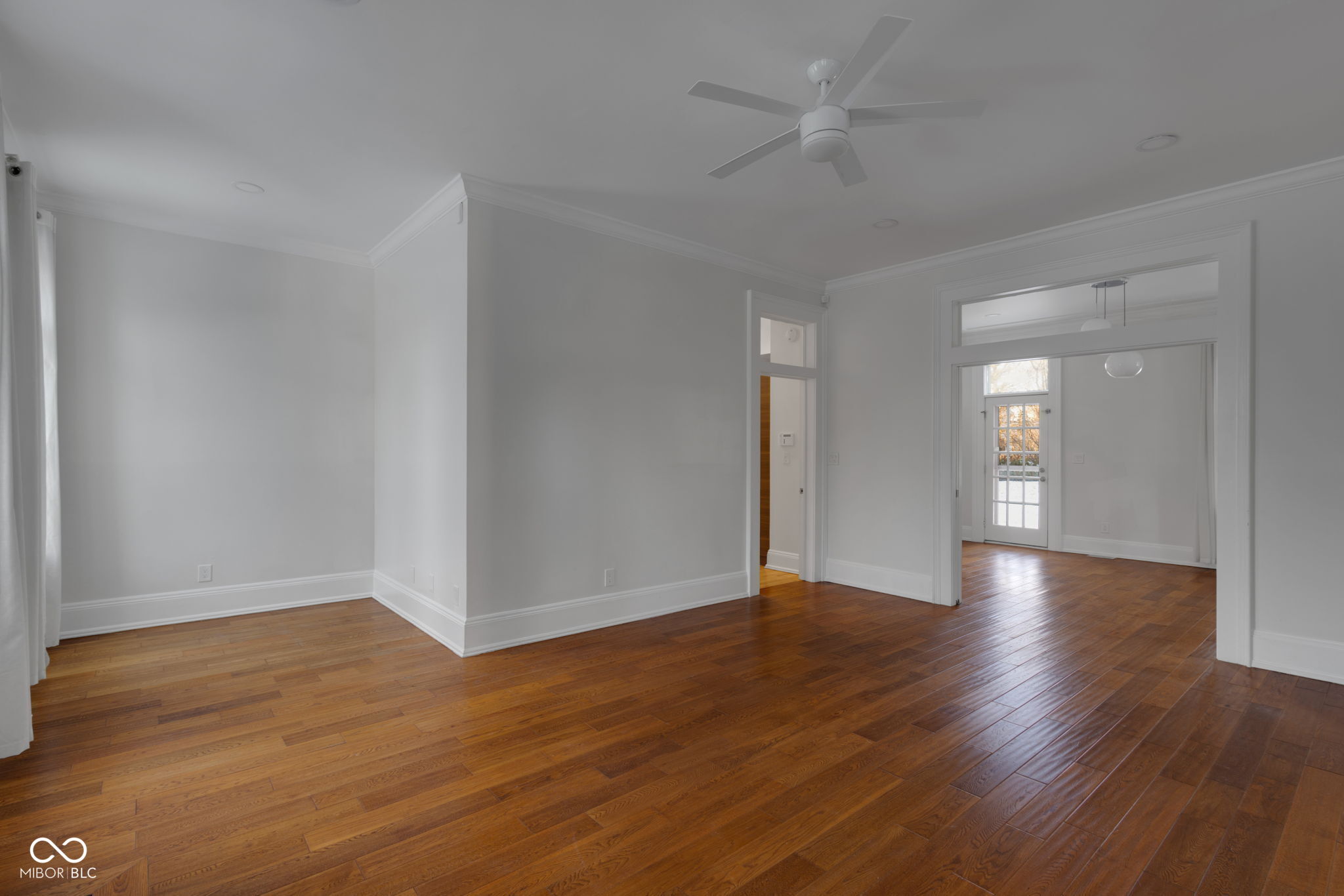 11178 Ditch Road Carmel, IN 46032 - Photo 24 of 97