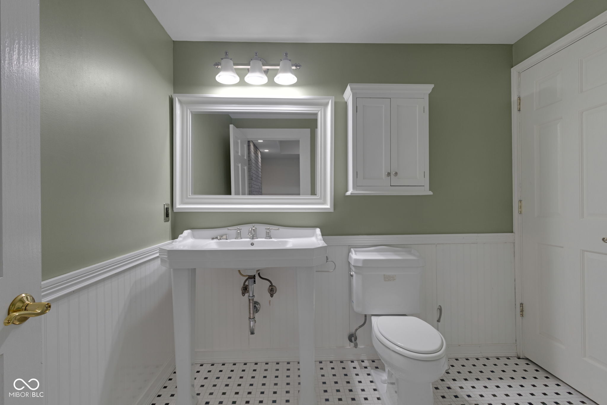 11178 Ditch Road Carmel, IN 46032 - Photo 46 of 97