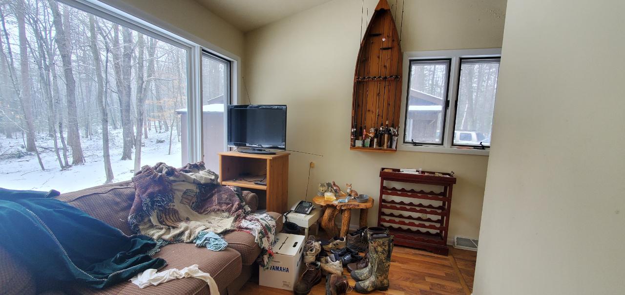 9475 West Tomahawk Lake Road Minocqua, WI 54548 - Photo 5 of 11 Gallery Image 5