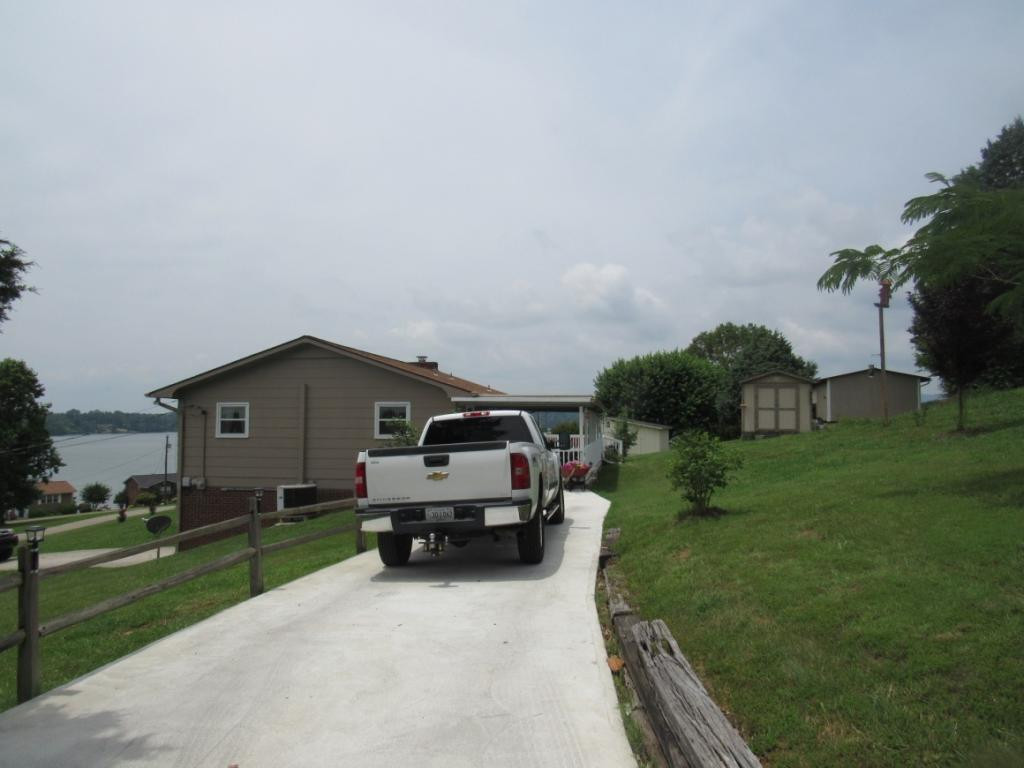 195 Simpson Lane Bean Station, TN 37708 - Photo 8 of 36 Photo 8