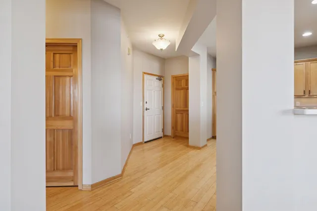 $339,000 | 3600 Wooddale Avenue South, Unit 319, St. Louis Park, MN 55416