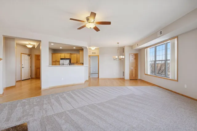 $339,000 | 3600 Wooddale Avenue South, Unit 319, St. Louis Park, MN 55416