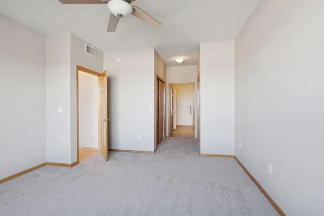 $339,000 | 3600 Wooddale Avenue South, Unit 319, St. Louis Park, MN 55416