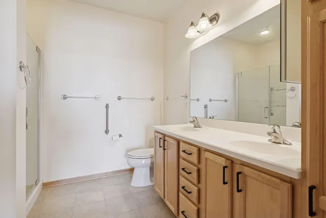 $339,000 | 3600 Wooddale Avenue South, Unit 319, St. Louis Park, MN 55416