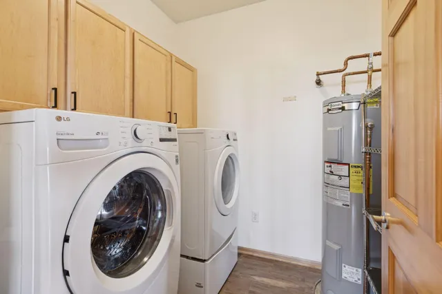 $339,000 | 3600 Wooddale Avenue South, Unit 319, St. Louis Park, MN 55416