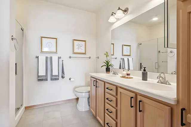 $339,000 | 3600 Wooddale Avenue South, Unit 319, St. Louis Park, MN 55416