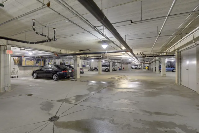 $339,000 | 3600 Wooddale Avenue South, Unit 319, St. Louis Park, MN 55416