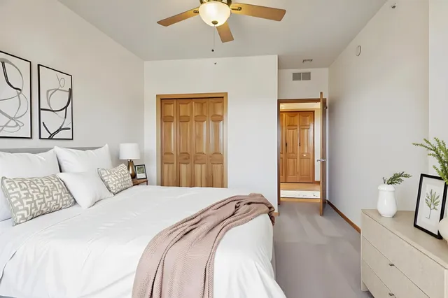 $339,000 | 3600 Wooddale Avenue South, Unit 319, St. Louis Park, MN 55416