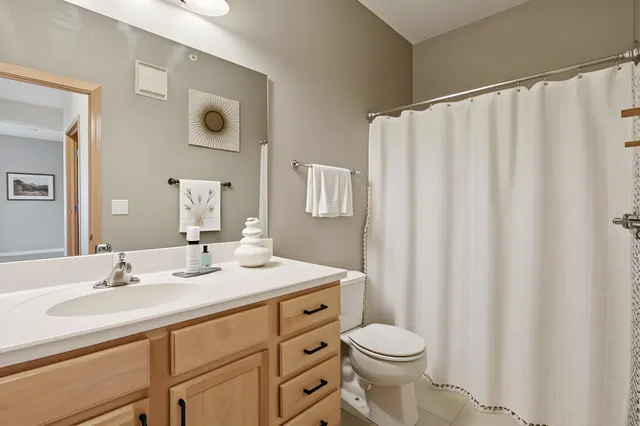 $339,000 | 3600 Wooddale Avenue South, Unit 319, St. Louis Park, MN 55416