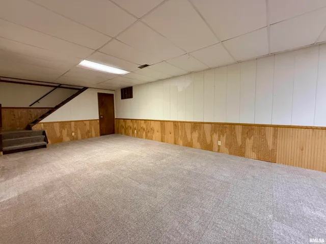 $259,900 | 264 Sunnyview Avenue, Knoxville, IL 61448