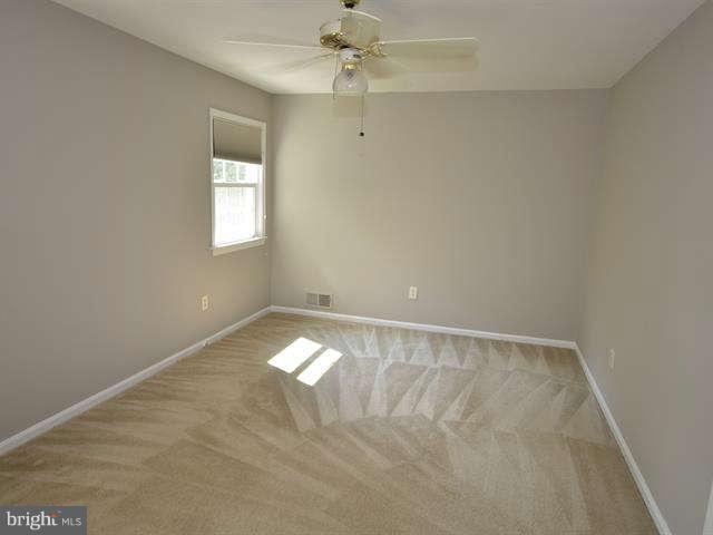 11818 Prestwick Road Potomac, MD 20854 - Photo 13 of 28 Bedroom Master