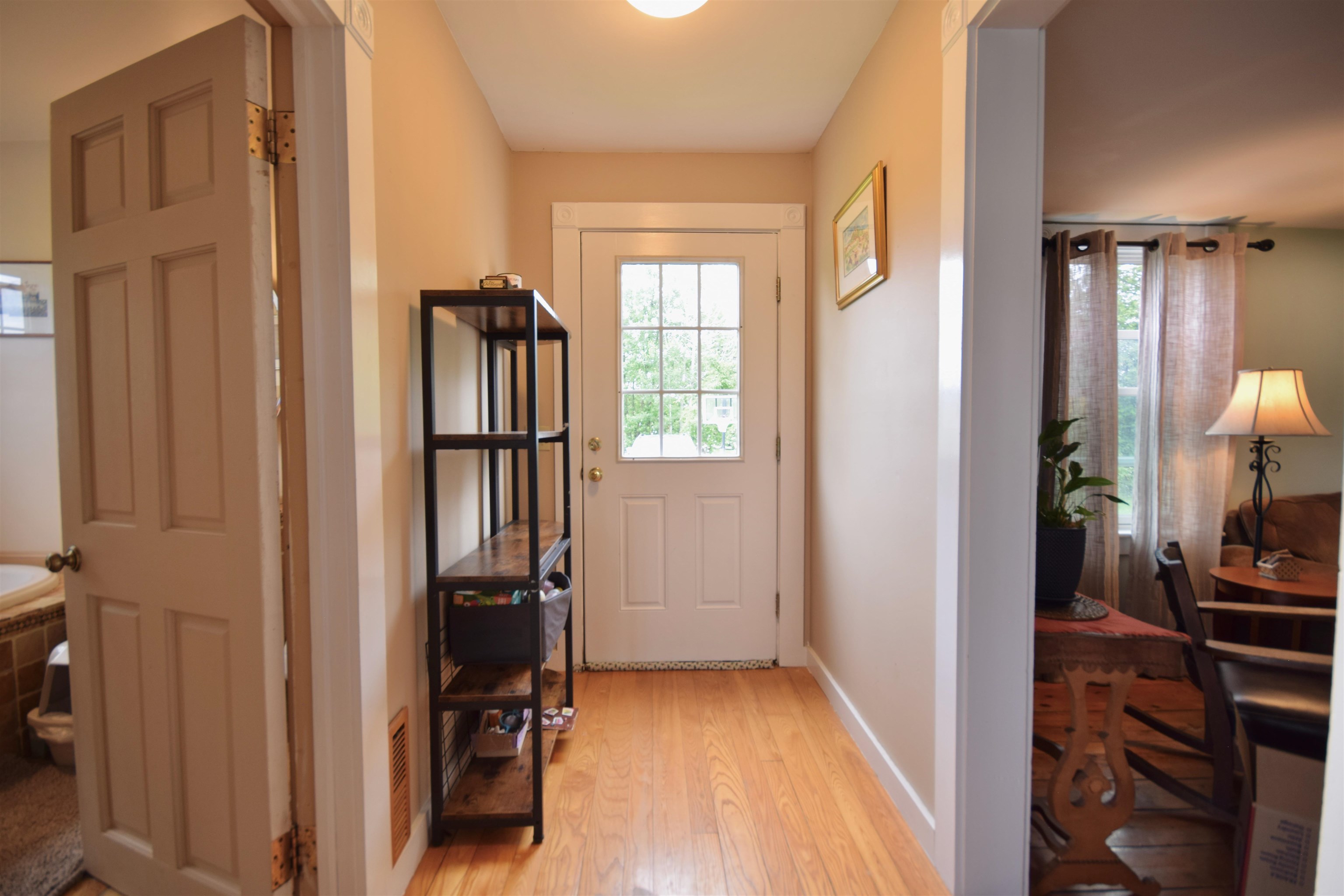 2835 Mountain View Road Williston, VT 05495 - Photo 13 of 30