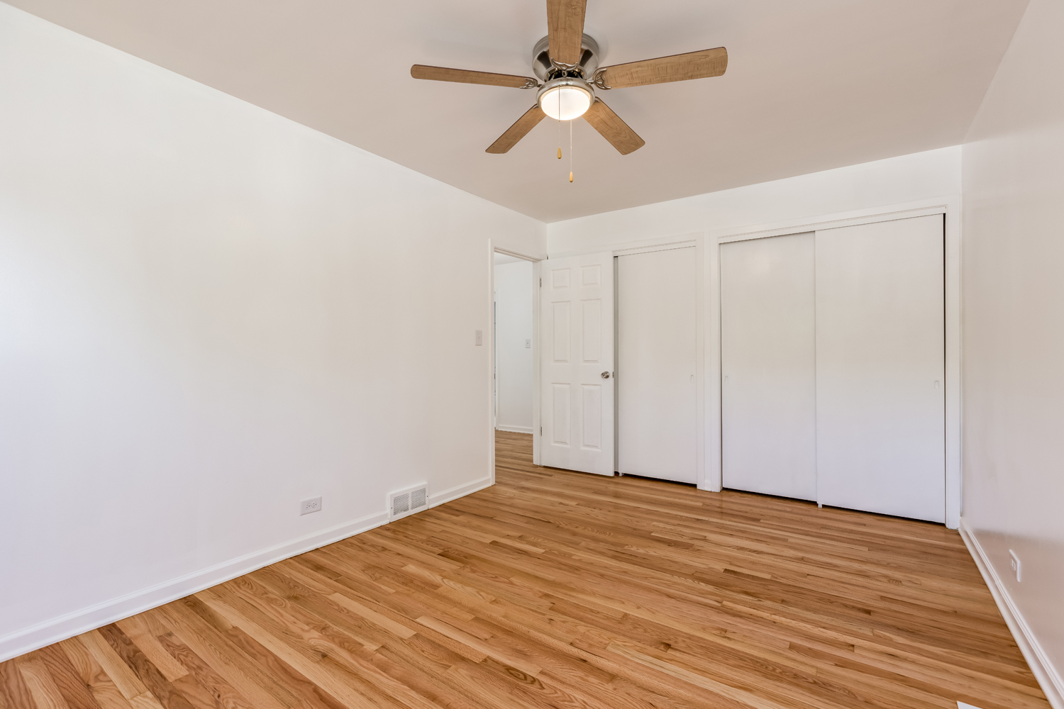 7745 Beckwith Road Morton Grove, IL 60053 - Photo 28 of 39