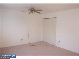 29 Berkshire Road Sicklerville, NJ 08081 - Photo 7 of 12 Bedroom - Main