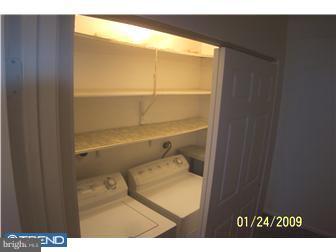 29 Berkshire Road Sicklerville, NJ 08081 - Photo 10 of 12 Laundry Room