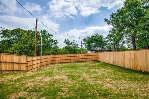 1702 Seevers Avenue Dallas, TX 75216 - Photo 24 of 24 a view of a yard with a fence