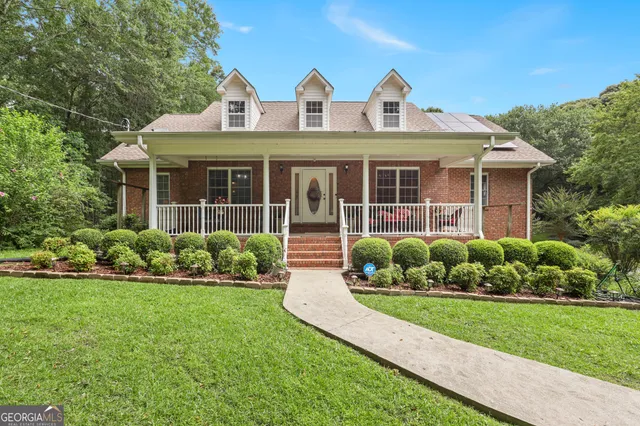 a view of a house with pool