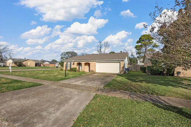 $189,000 | 402 Wellington Court, Shreveport, LA 71115