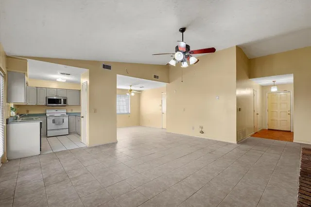 $189,000 | 402 Wellington Court, Shreveport, LA 71115