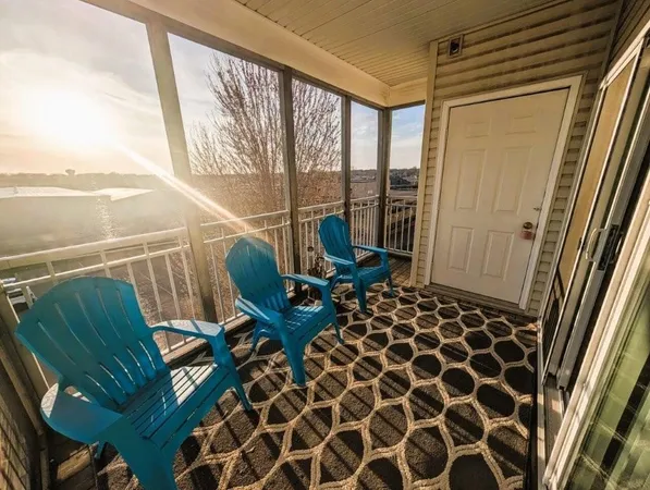 $150,000 | 2231 North Penn Place, Unit 316, North St. Paul, MN 55109