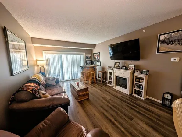 $150,000 | 2231 North Penn Place, Unit 316, North St. Paul, MN 55109