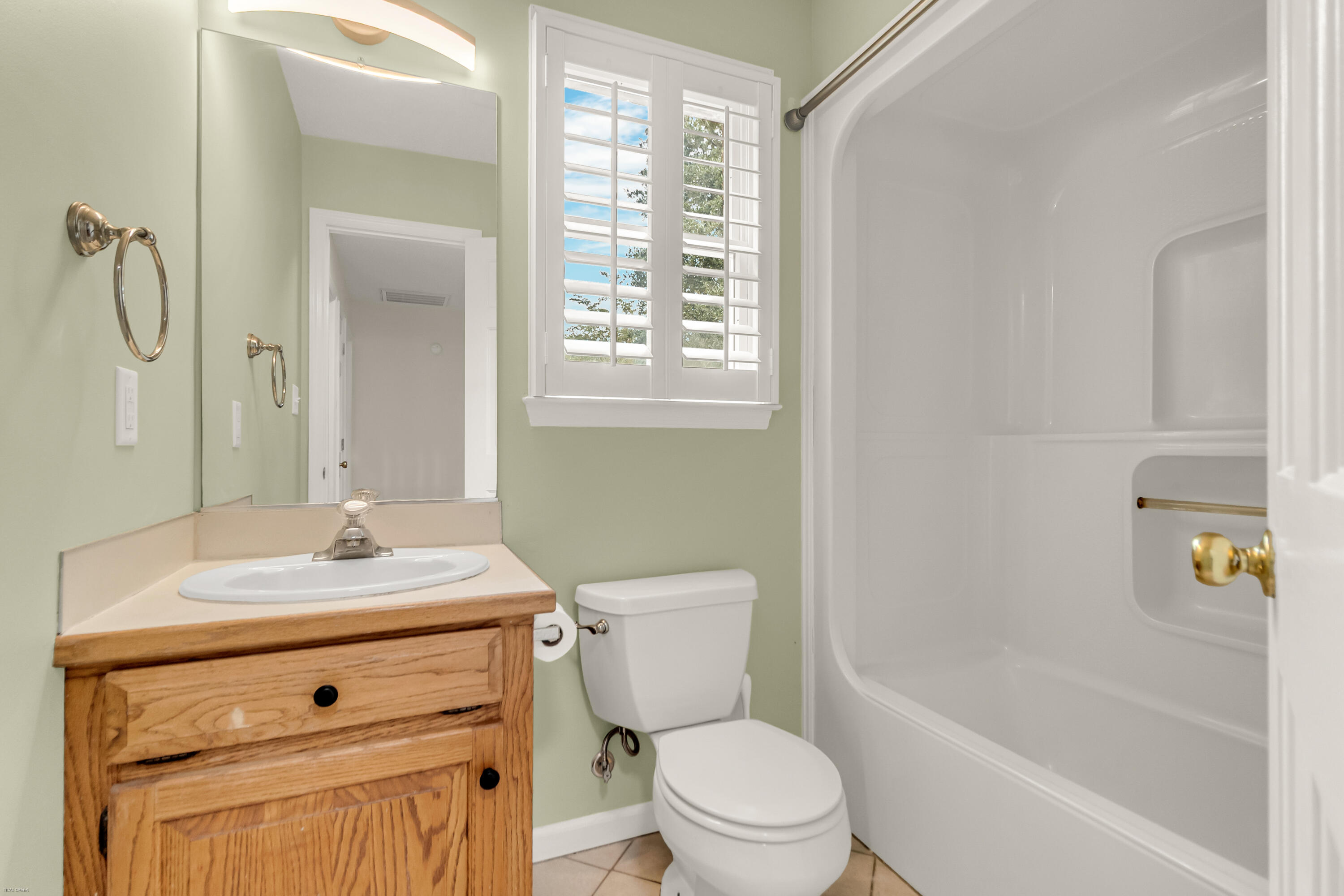 513 Sweetbay Road Charleston, SC 29412 - Photo 33 of 41 513 Sweetbay -Tidalcreekphoto- (30)