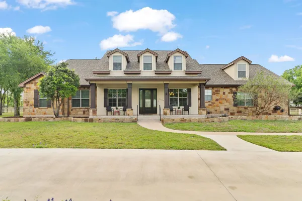 $945,000 | 2703 Parkview Drive, Marble Falls, TX 78654