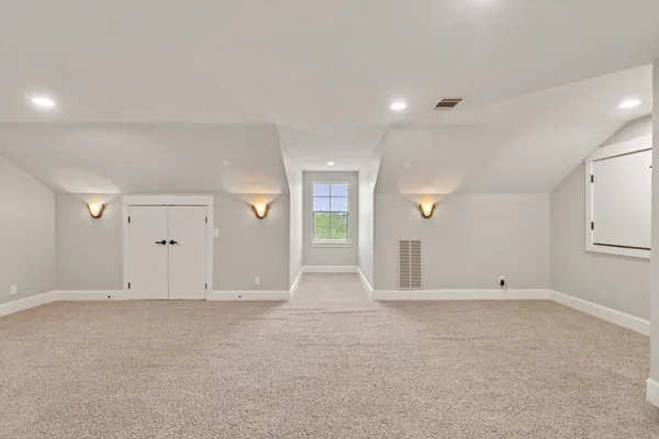 $945,000 | 2703 Parkview Drive, Marble Falls, TX 78654