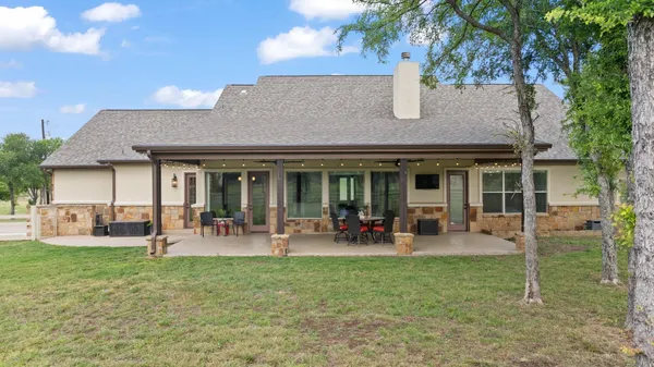 $945,000 | 2703 Parkview Drive, Marble Falls, TX 78654