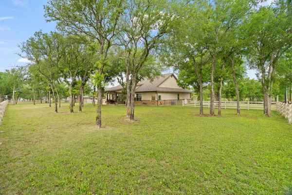 $945,000 | 2703 Parkview Drive, Marble Falls, TX 78654