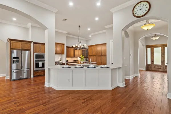 $945,000 | 2703 Parkview Drive, Marble Falls, TX 78654