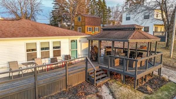 $350,000 | 19276 4th Street, Chippewa Lake, MI 49320