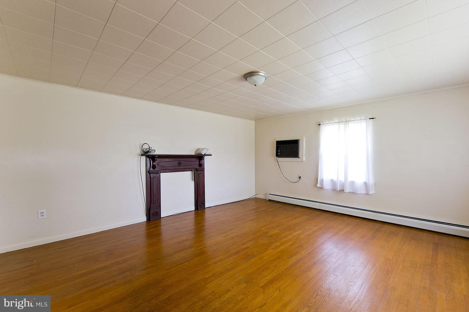 3158 Sulphur Springs Road Inwood, WV 25428 - Photo 12 of 30 Family Room
