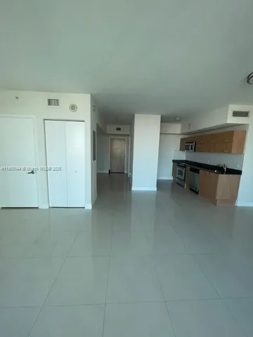 a view of a livingroom with furniture