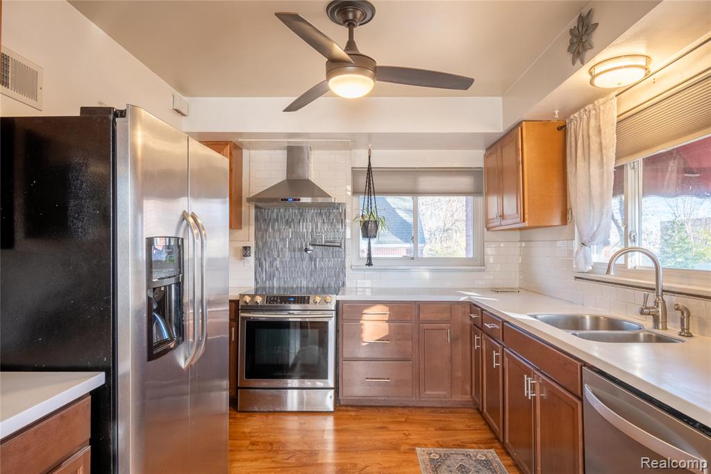 38172 Van Born Road Wayne, MI 48184 - Photo 17 of 54