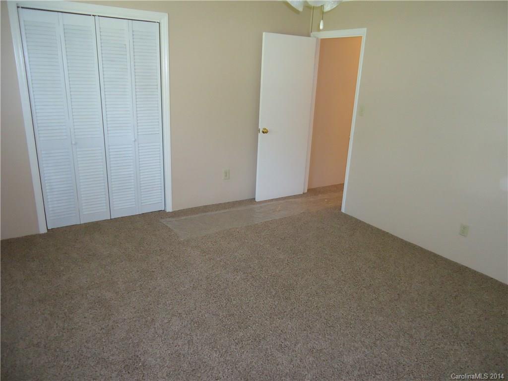 405 Absher Road Bessemer City, NC 28016 - Photo 6 of 15