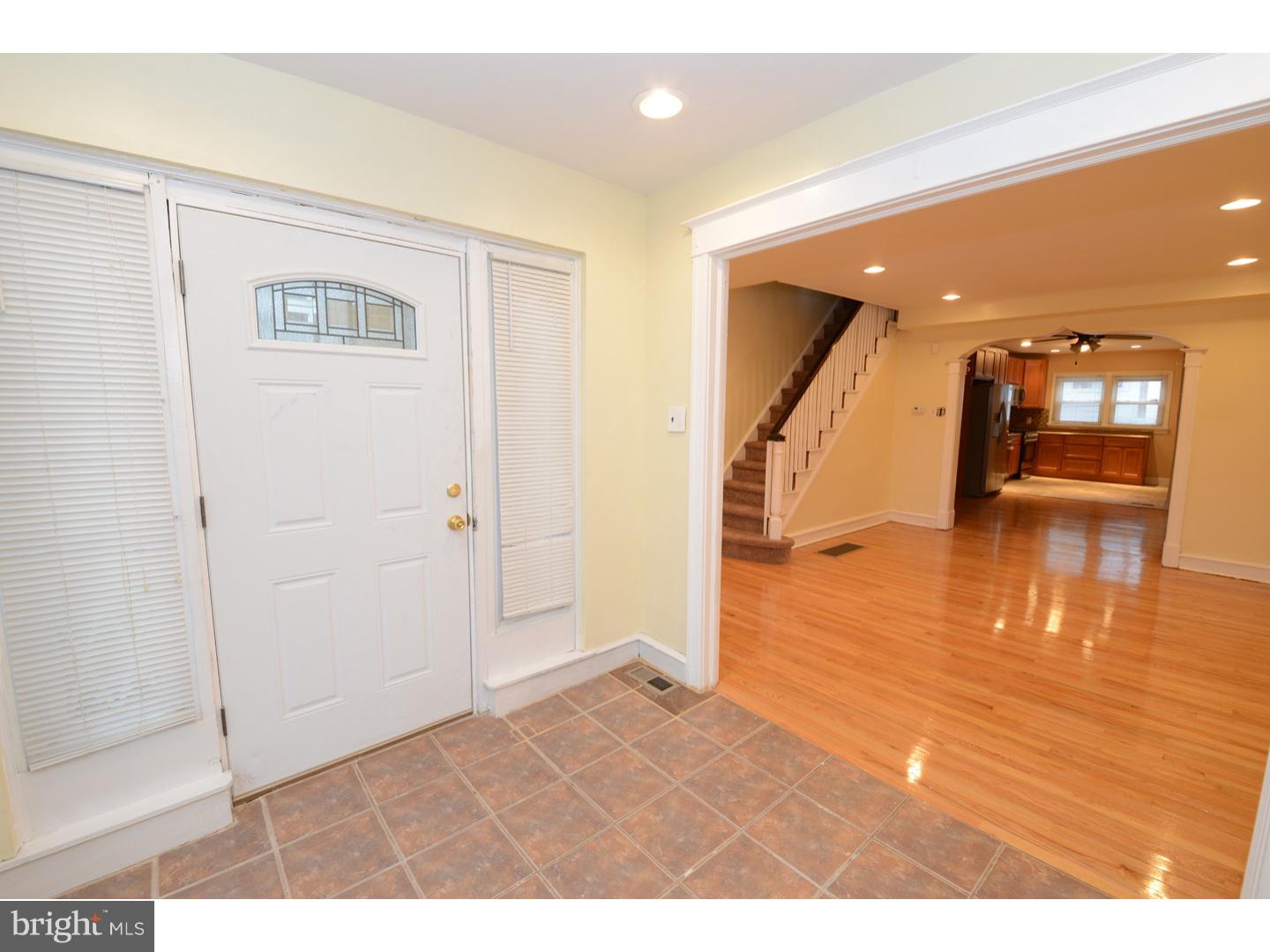 1047 Flanders Road Philadelphia, PA 19151 - Photo 4 of 25 Gallery Image 4